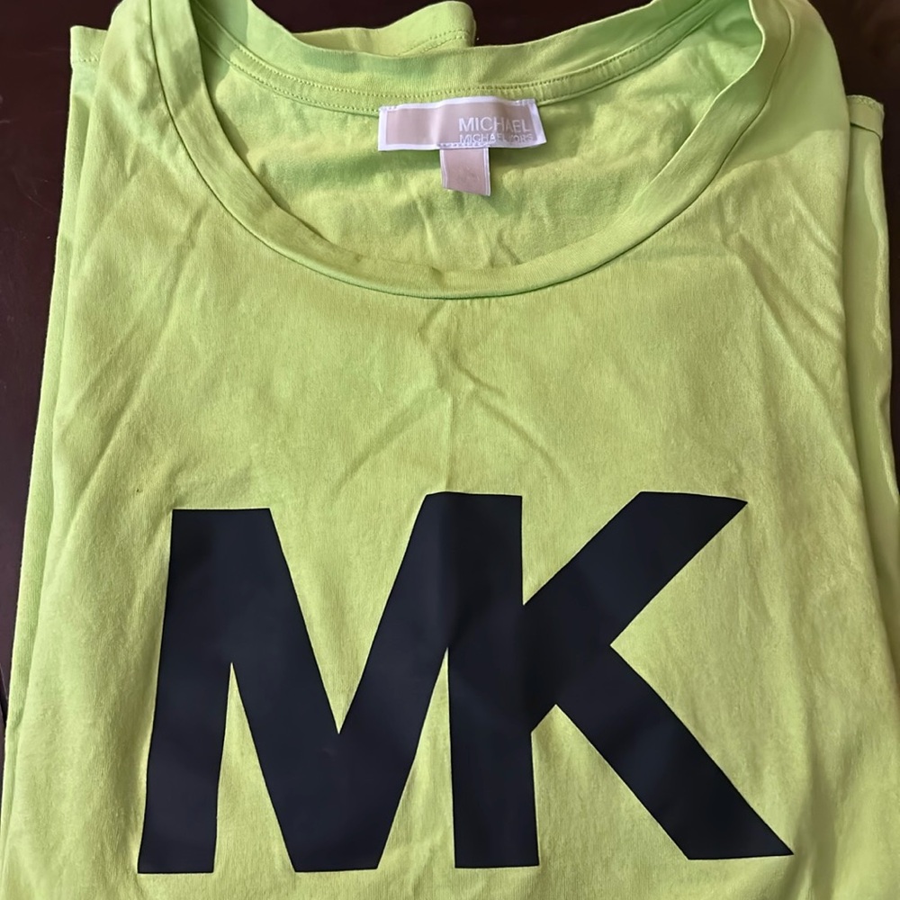 Women’s Kors tshirt